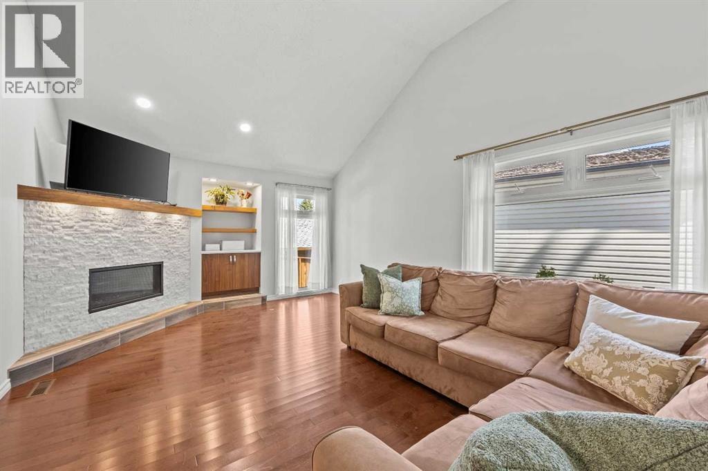 151 Ranchview Place NW — photo 8