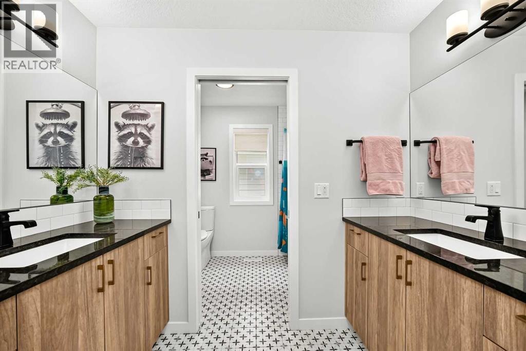 791 Cranbrook Gardens SE — photo 30