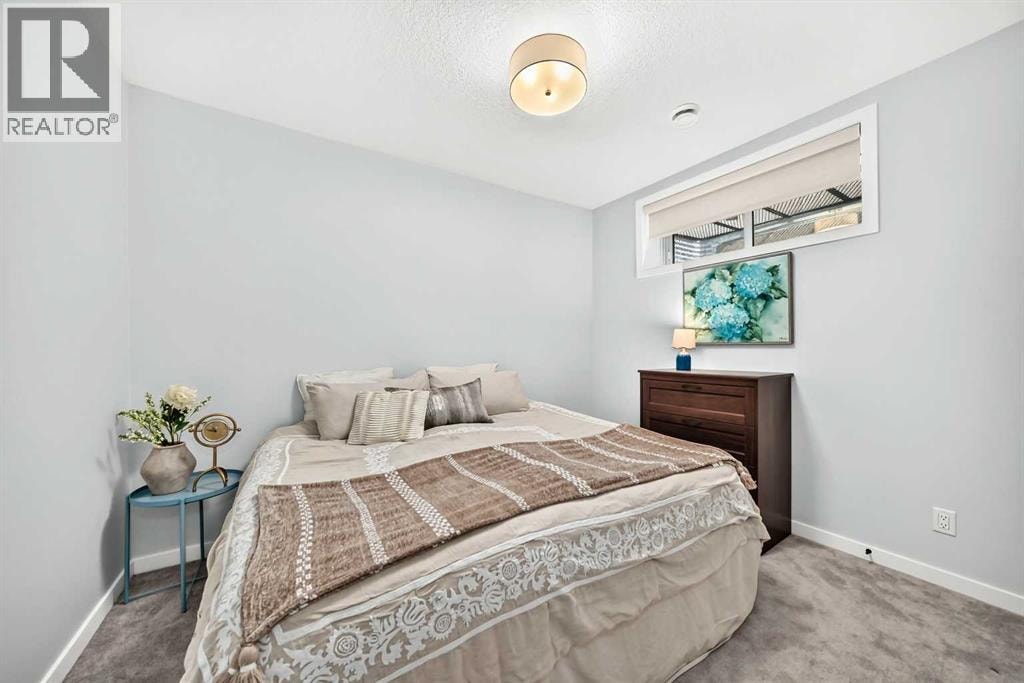 791 Cranbrook Gardens SE — photo 46