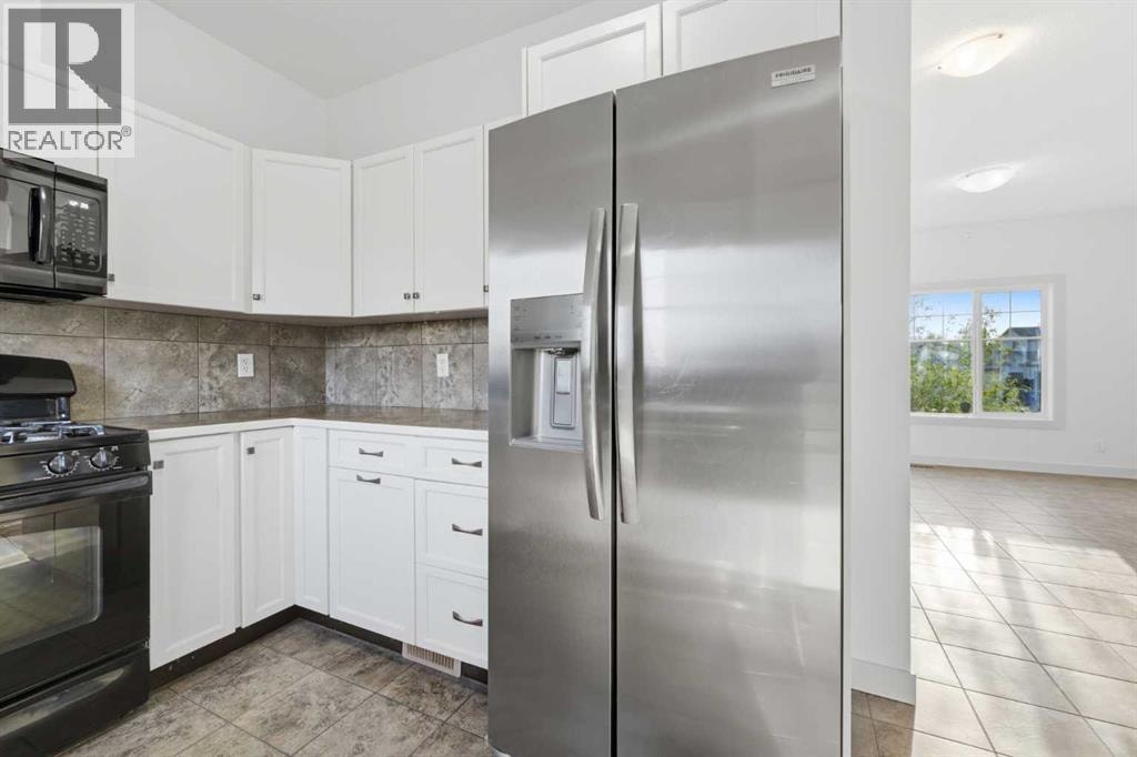 151 Royal Oak Drive NW — photo 11