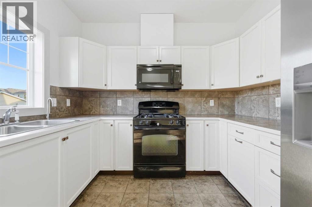 151 Royal Oak Drive NW — photo 12
