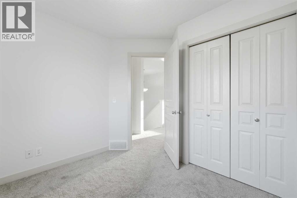 151 Royal Oak Drive NW — photo 23