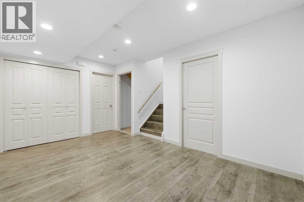 151 Royal Oak Drive NW — photo 25