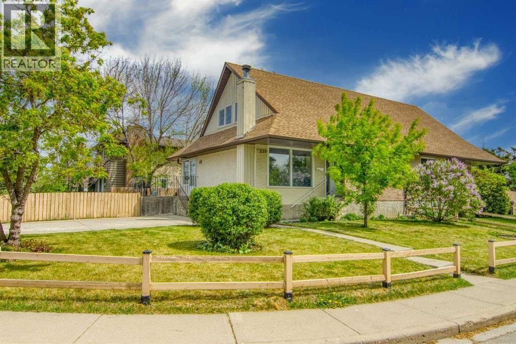 235 Avonburn Road SE — photo 1
