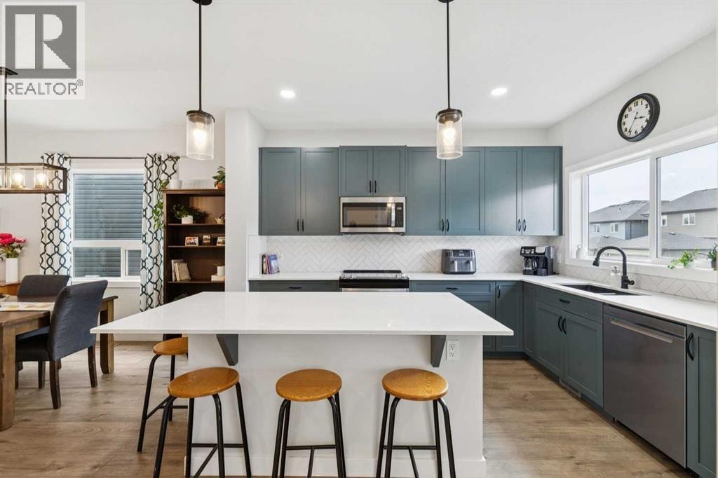 198 Legacy Reach Crescent SE — photo 11