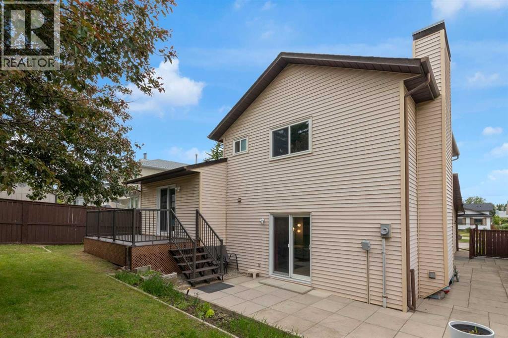 203 Edgepark Boulevard NW — photo 27