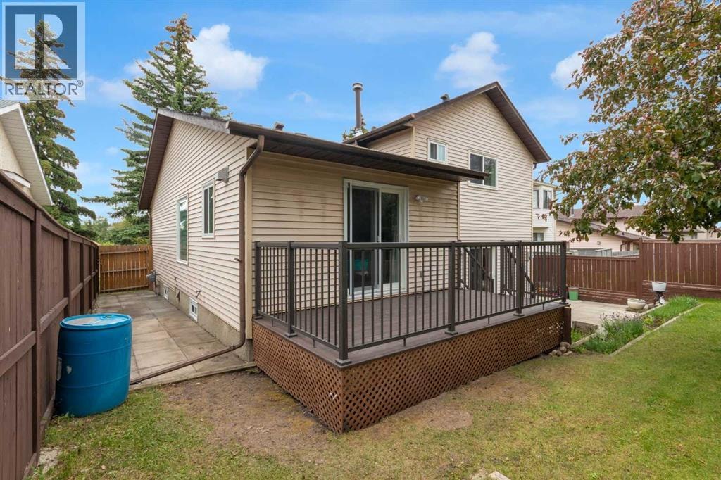 203 Edgepark Boulevard NW — photo 28