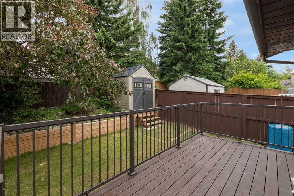 203 Edgepark Boulevard NW — photo 29