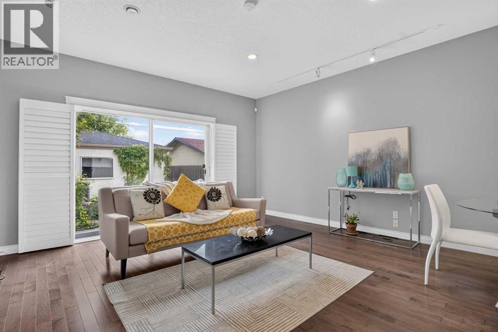 631 51 Avenue SW — photo 11