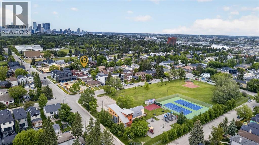 631 51 Avenue SW — photo 37