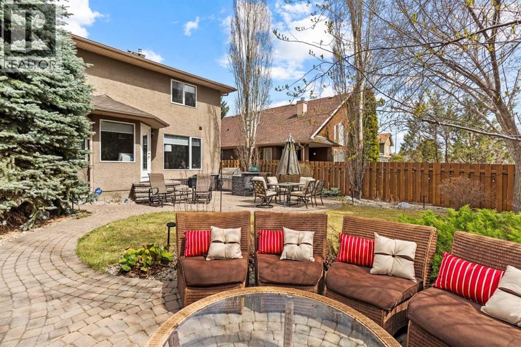 186 Mt Assiniboine Circle SE — photo 42