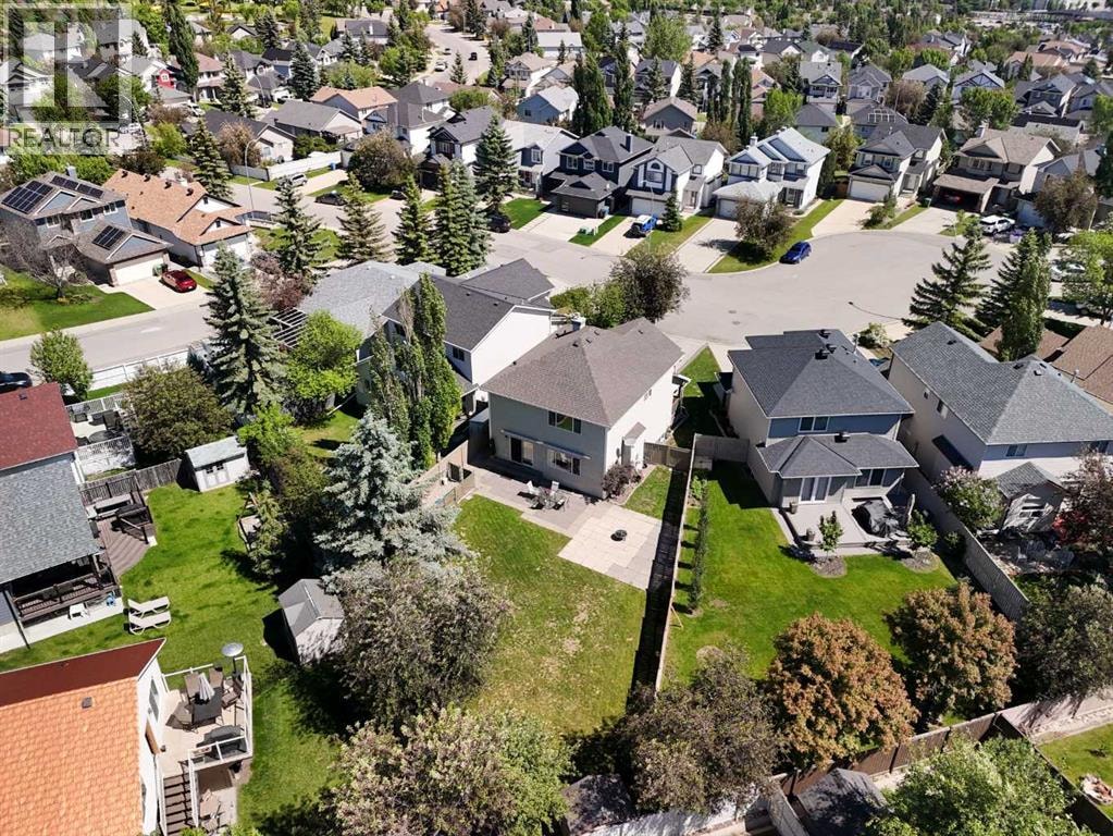 11 Somerglen Court SW — photo 39