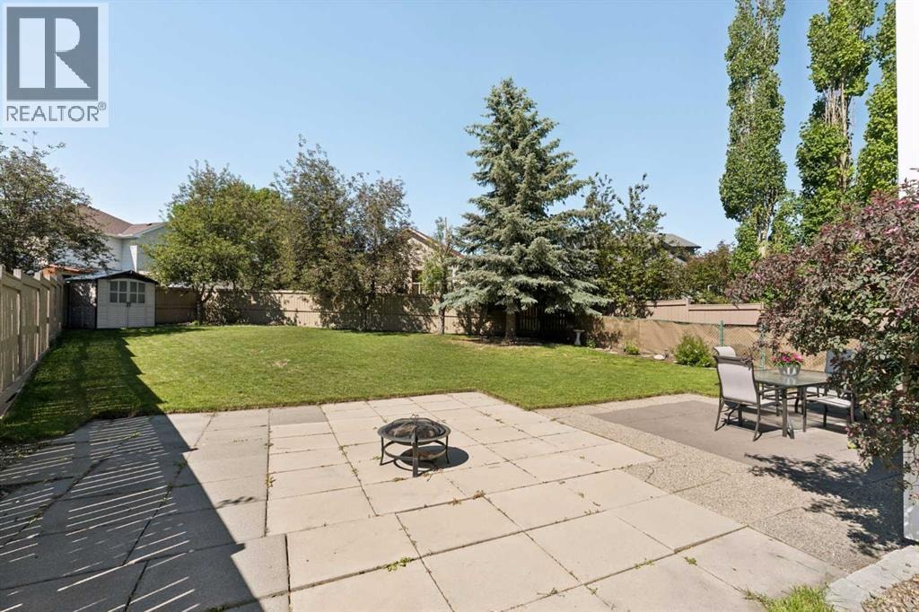 11 Somerglen Court SW — photo 34