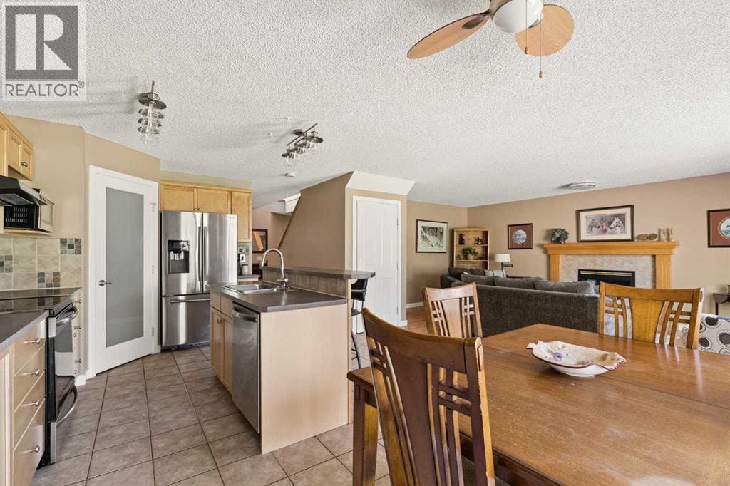 11 Somerglen Court SW — photo 8