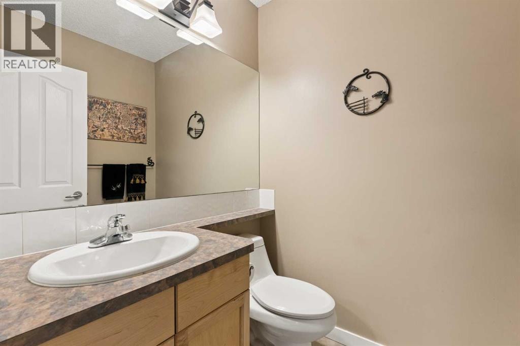 11 Somerglen Court SW — photo 14