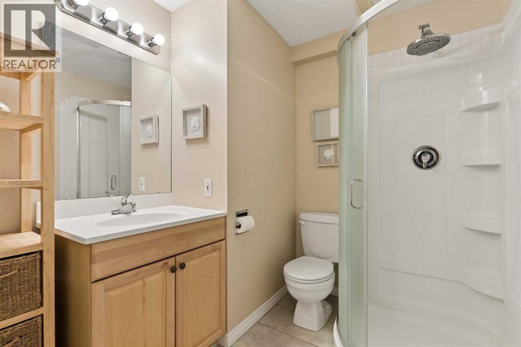 11 Somerglen Court SW — photo 33