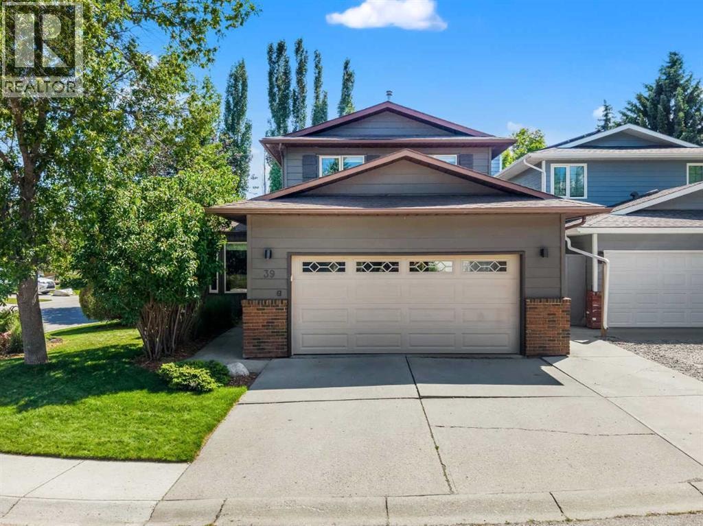 39 Deermoss Place SE
