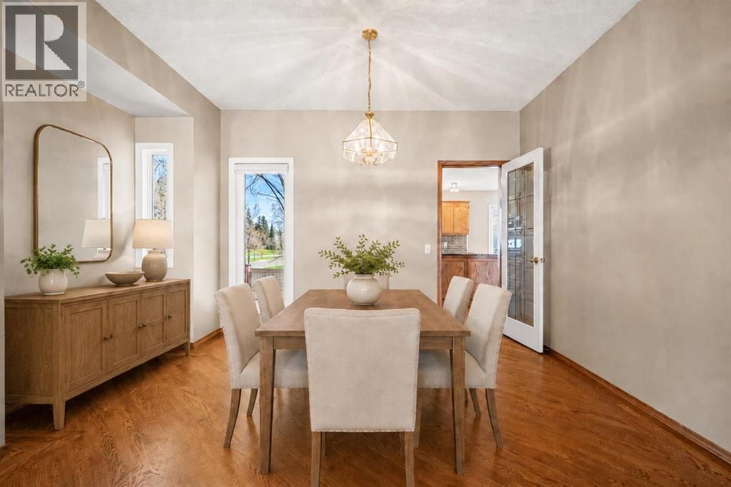 131 Lake Simcoe Court SE — photo 5