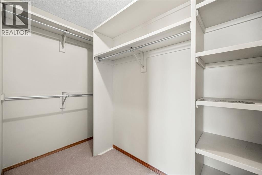 131 Lake Simcoe Court SE — photo 23