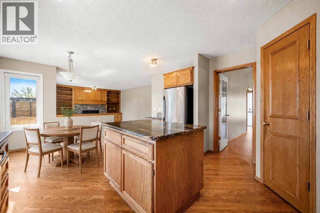 131 Lake Simcoe Court SE — photo 11