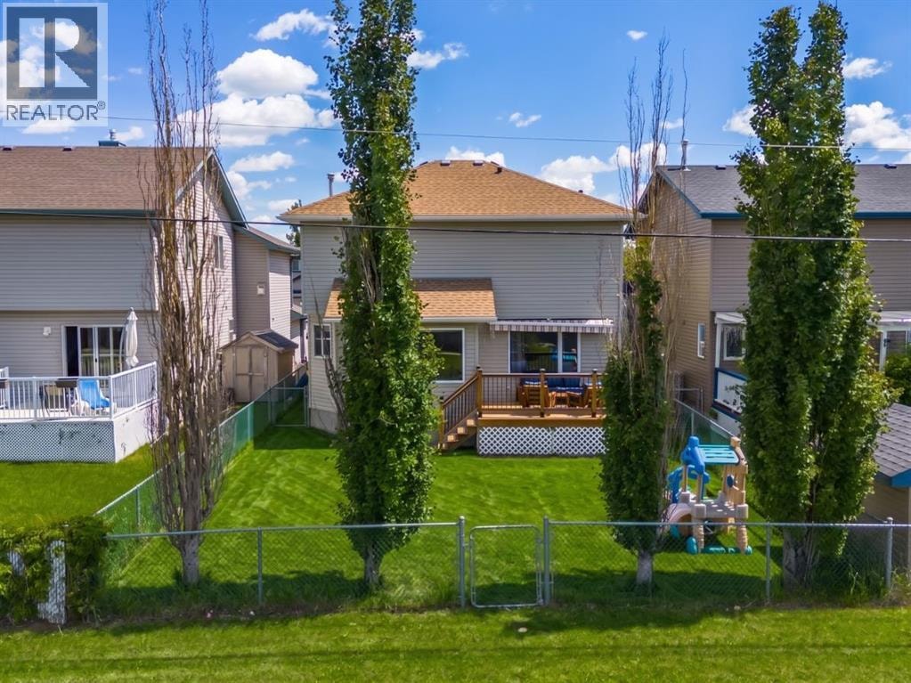 72 Springs Crescent SE — photo 34