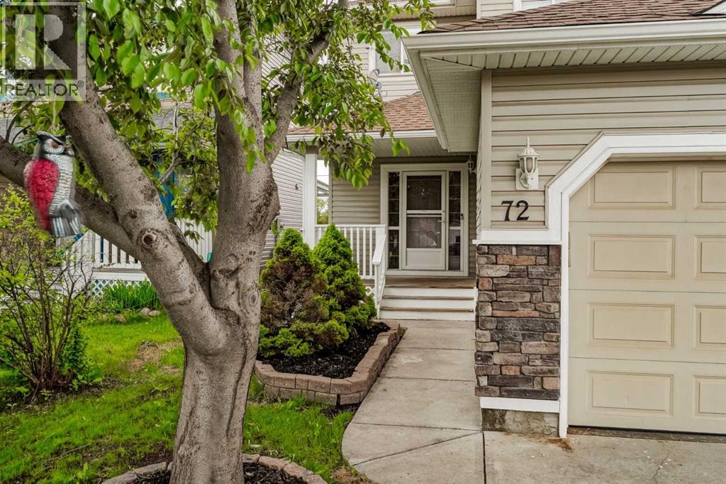 72 Springs Crescent SE — photo 36