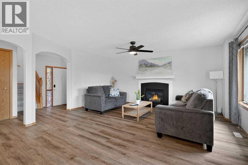 72 Springs Crescent SE — photo 10