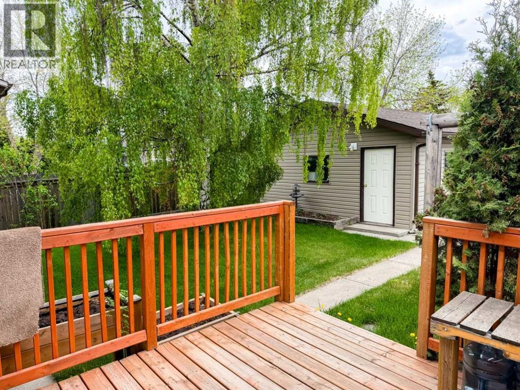 1837 Meadowbrook Drive SE — photo 6
