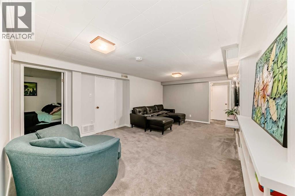8043 Elbow Drive SW — photo 28