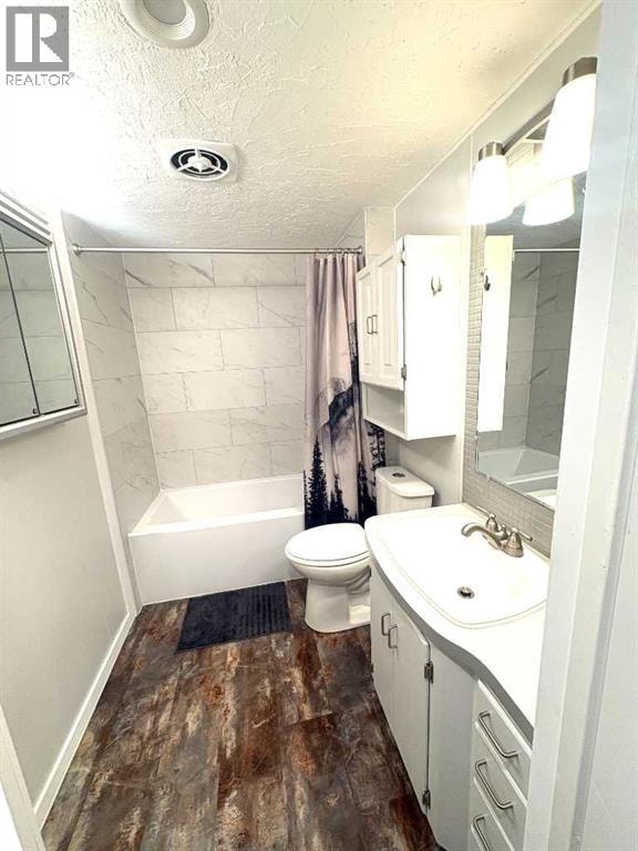 8043 Elbow Drive SW — photo 33