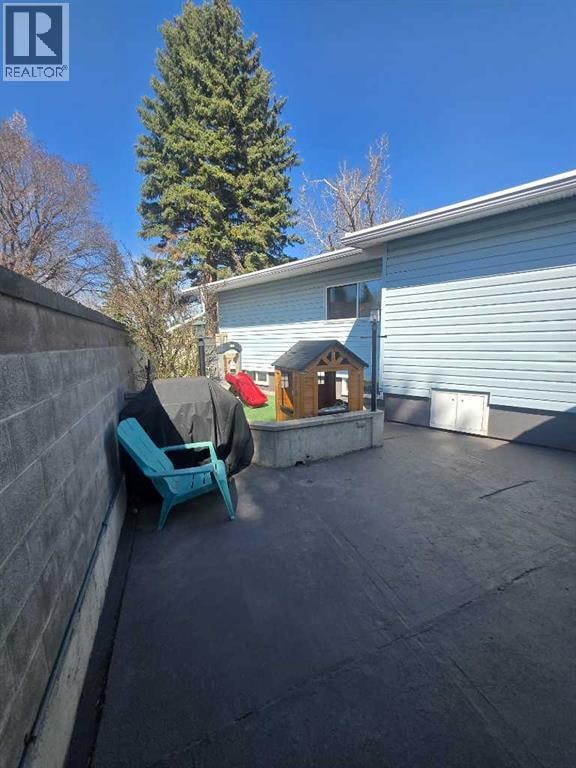 8043 Elbow Drive SW — photo 40