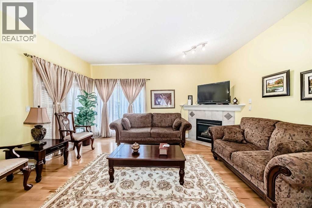 187 Bridlewood View SW — photo 16