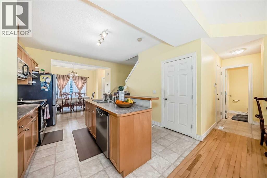 187 Bridlewood View SW — photo 11