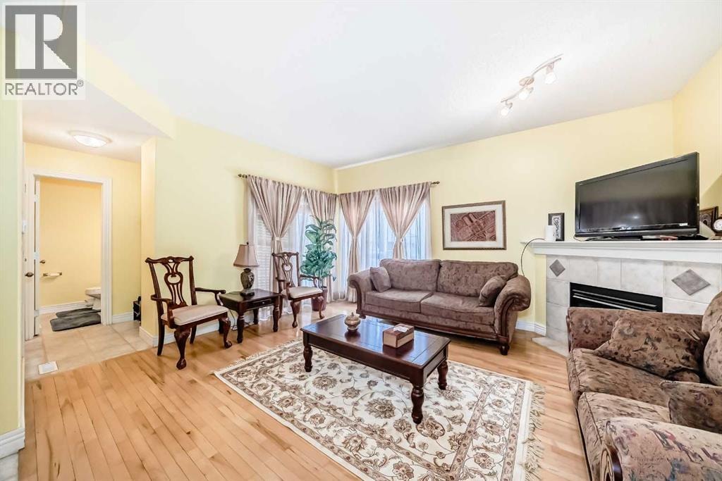 187 Bridlewood View SW — photo 14