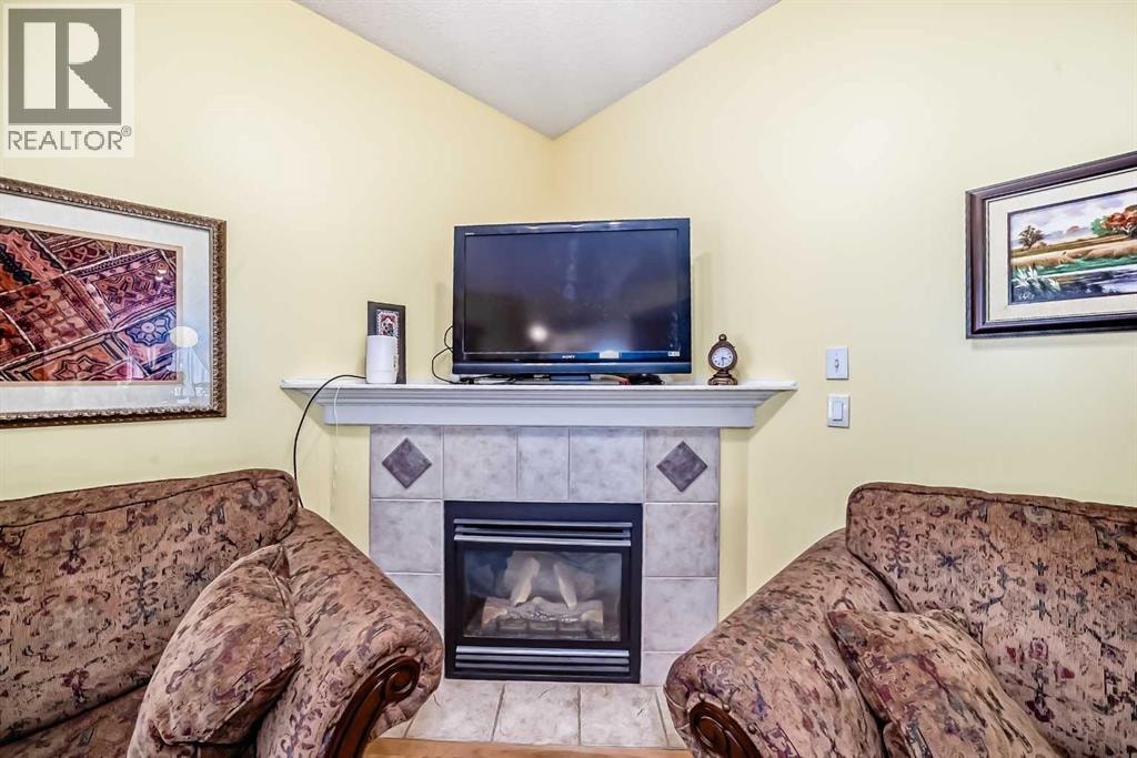 187 Bridlewood View SW — photo 18