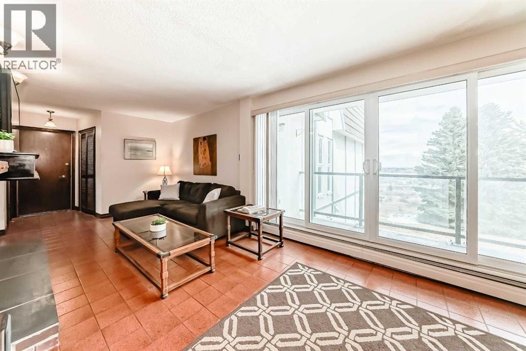 201, 512 Cedar Crescent SW — photo 11