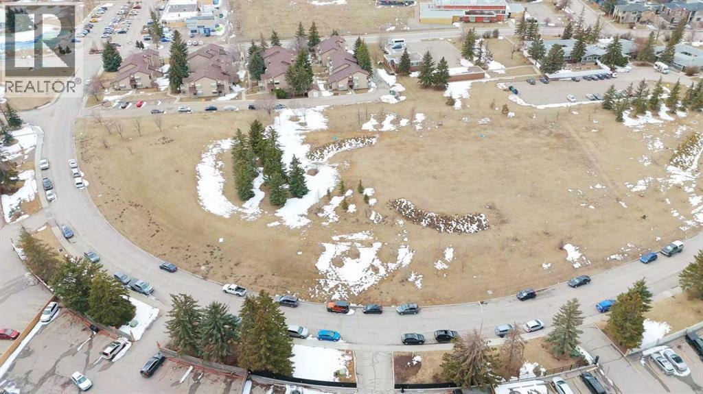 201, 512 Cedar Crescent SW — photo 35