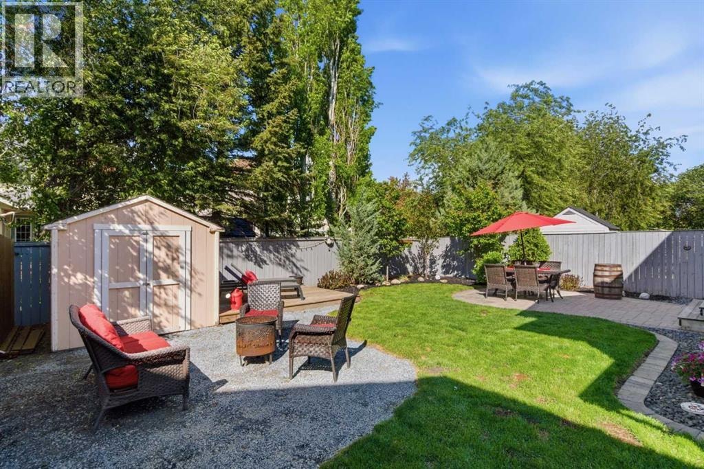 30 Mt Yamnuska Court SE — photo 26