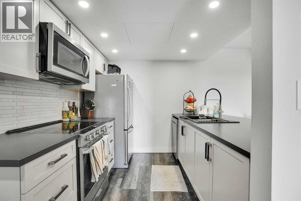 603, 2011 University Drive NW — photo 1