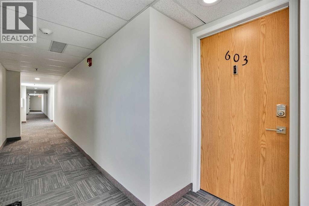 603, 2011 University Drive NW — photo 4