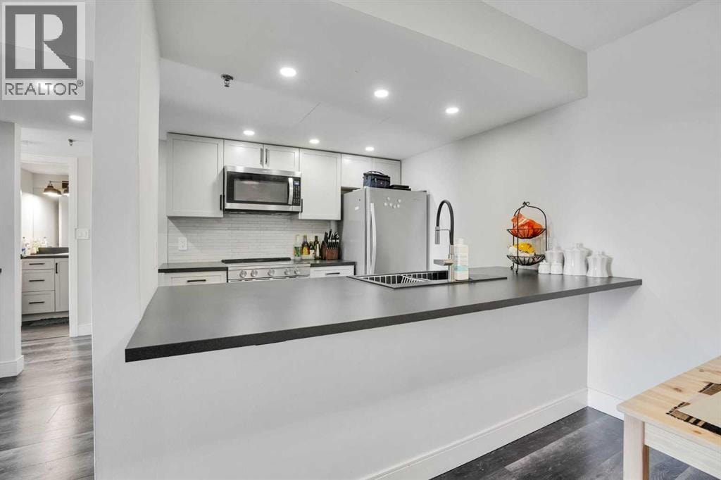 603, 2011 University Drive NW — photo 14