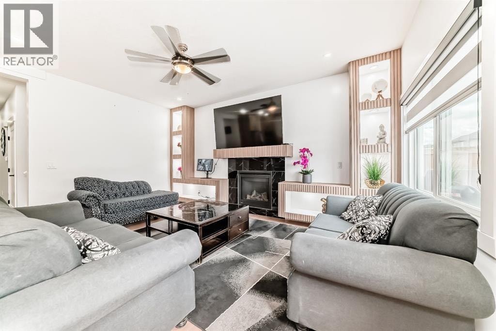 127 Saddlecrest Grove NE — photo 11