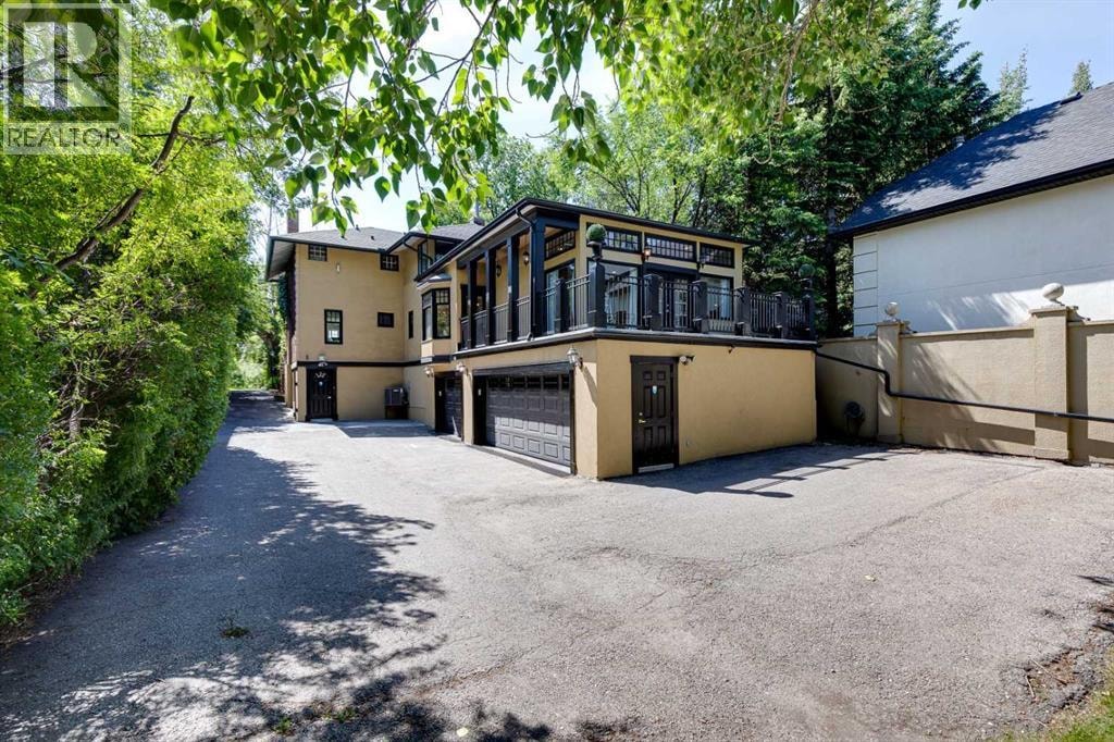 628 Elbow Drive SW — photo 42