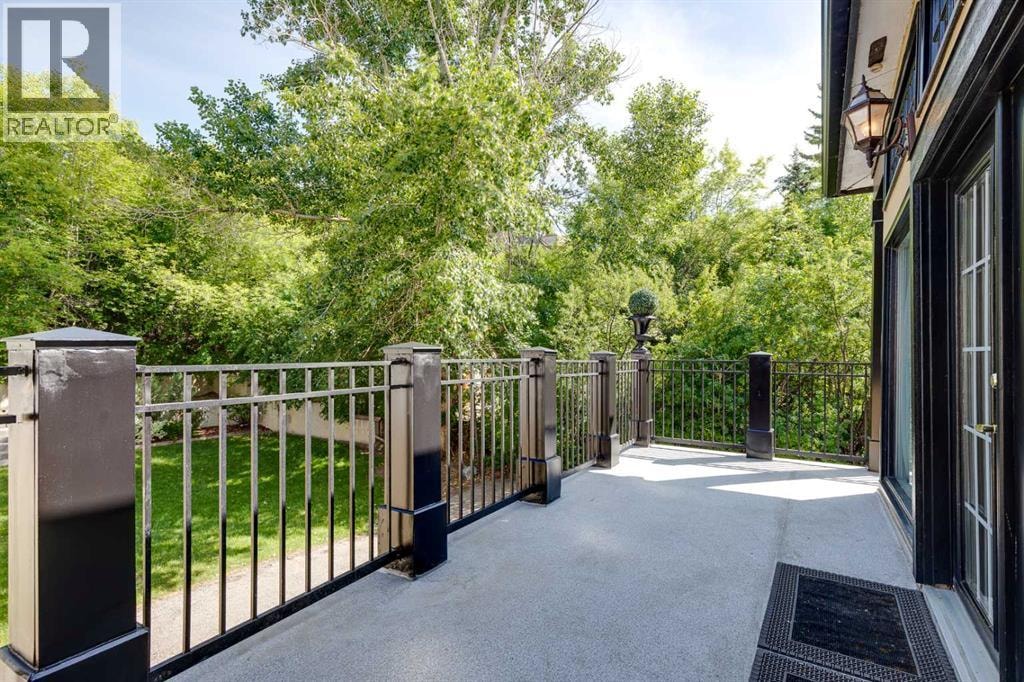 628 Elbow Drive SW — photo 18