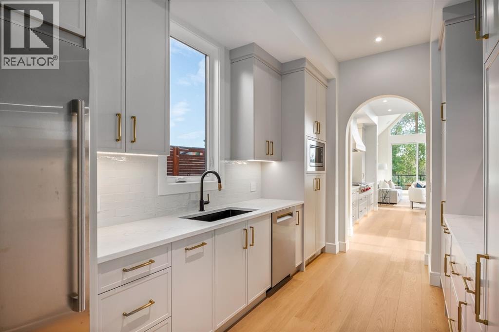 2920 Toronto Crescent NW — photo 12