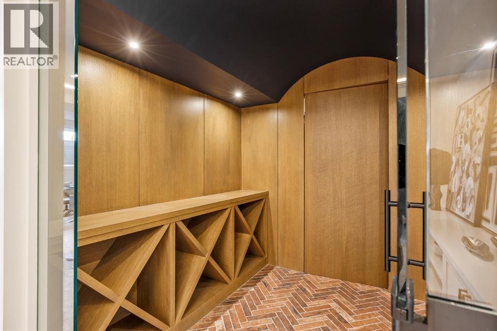 2920 Toronto Crescent NW — photo 34