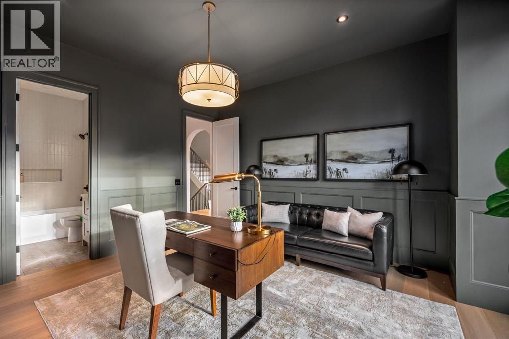 2920 Toronto Crescent NW — photo 19