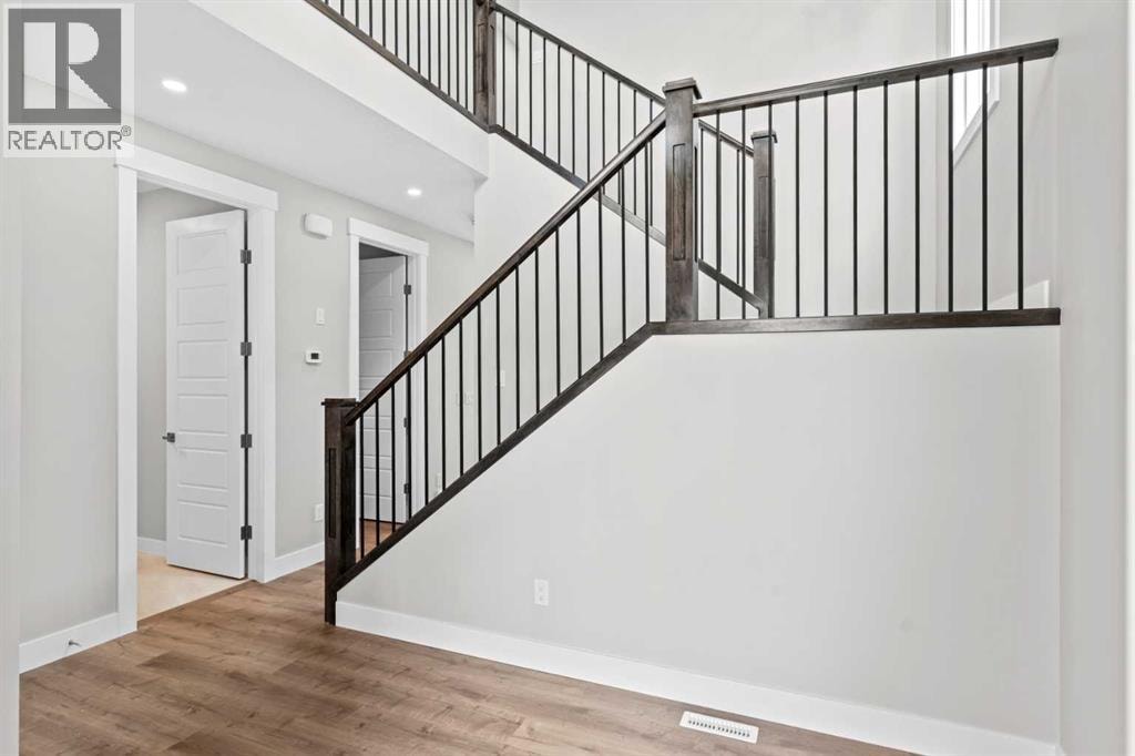 160 Vantage Drive — photo 4