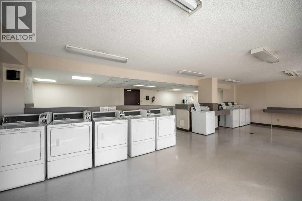 806, 924 14 Avenue SW — photo 38