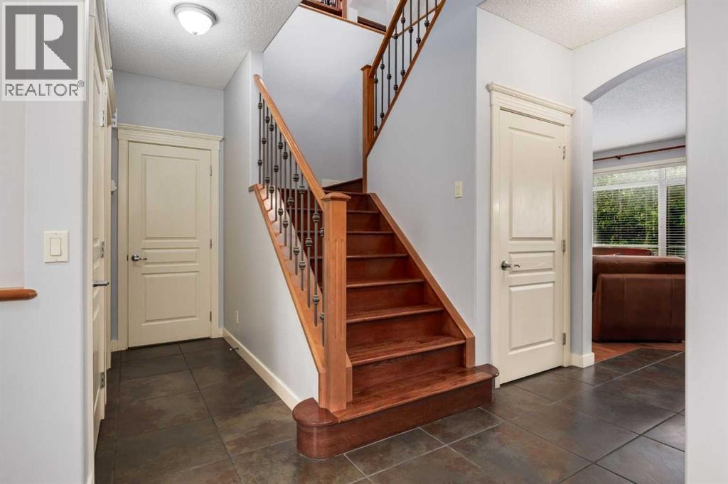 77 Royal Highland Road NW — photo 21
